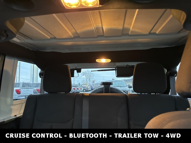 2013 JEEP WRANGLER - Image 28