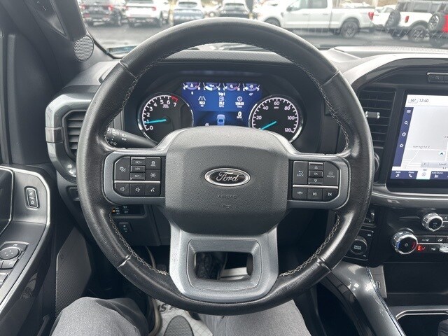 2023 Ford F-150 XLT photo 3