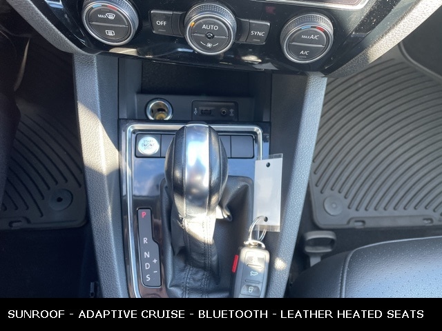 2017 VOLKSWAGEN JETTA - Image 19