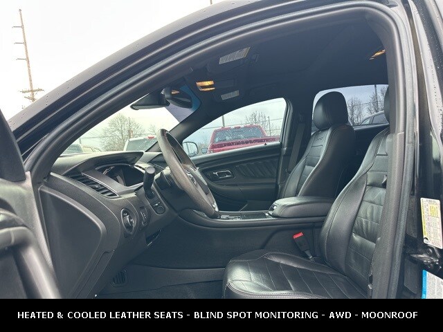 2017 FORD TAURUS - Image 2