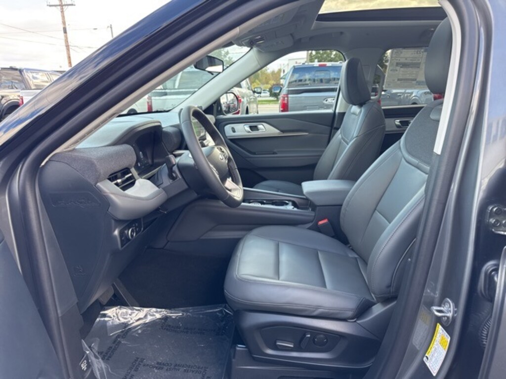 New 2026 Ford Explorer Active SUV