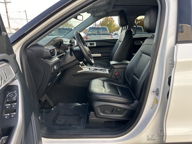 2022 FORD EXPLORER - Image 2