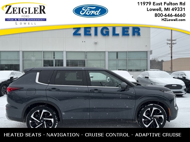 2024 MITSUBISHI OUTLANDER - Image 1