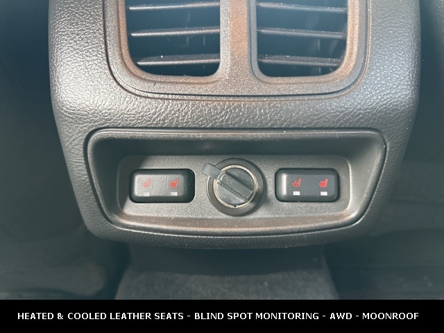 2017 FORD TAURUS - Image 14