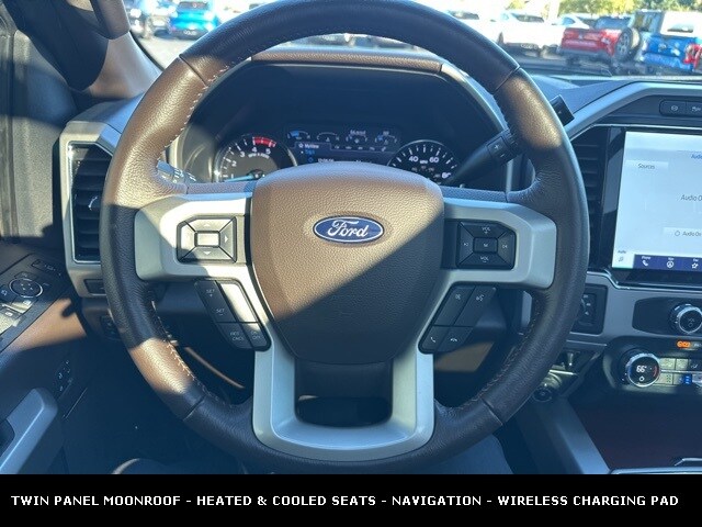 2022 Ford F-350 King Ranch photo 3