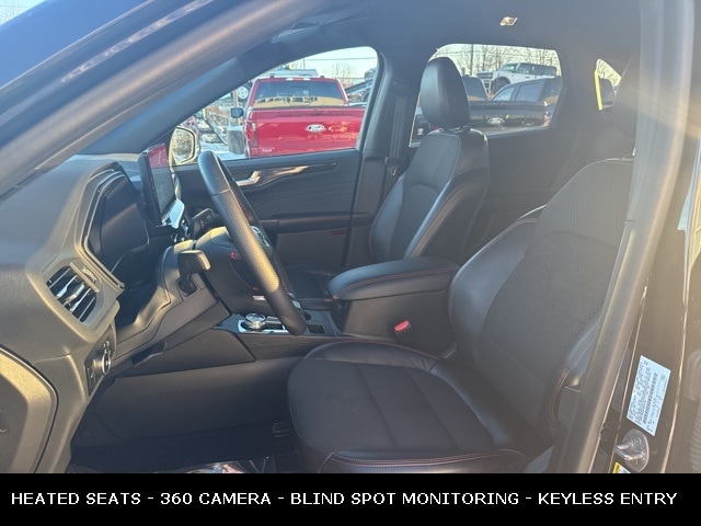 2023 FORD ESCAPE - Image 2