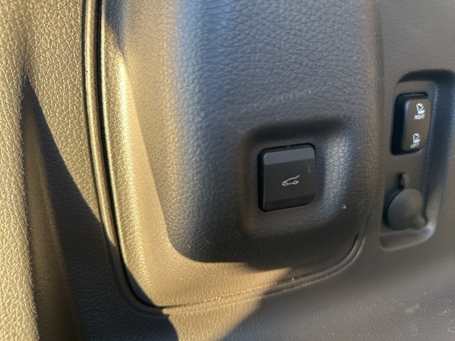 2010 LINCOLN MKX - Image 14