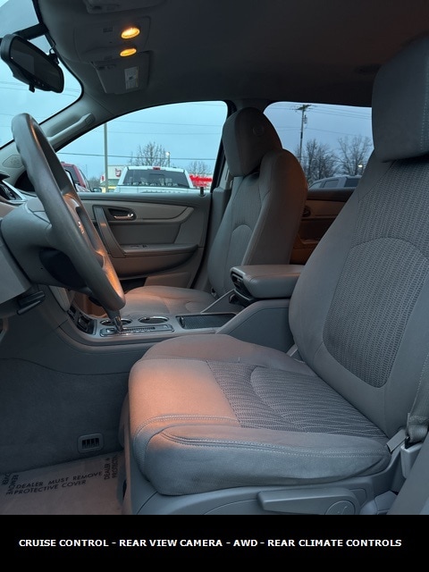 2017 CHEVROLET TRAVERSE - Image 11