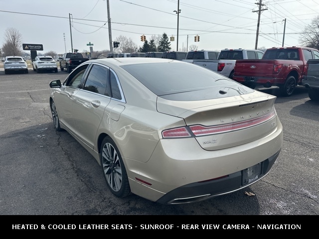 2017 LINCOLN MKZ - Image 8