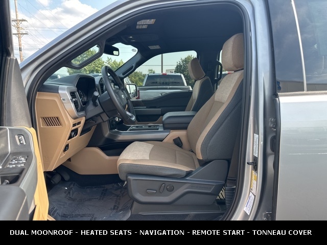 2023 Ford F-150 XLT photo 2