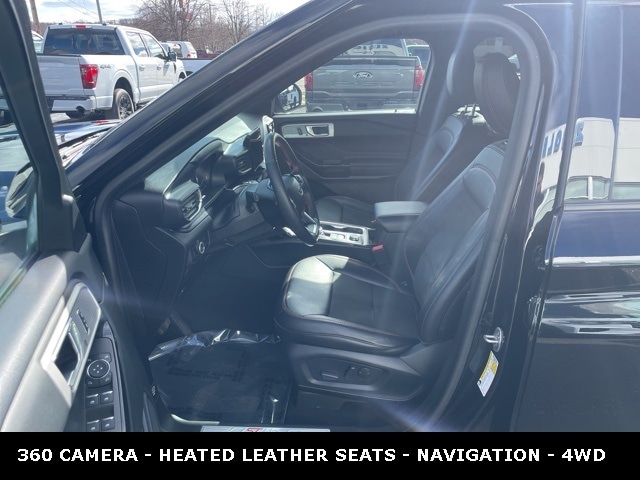 2023 FORD EXPLORER - Image 2