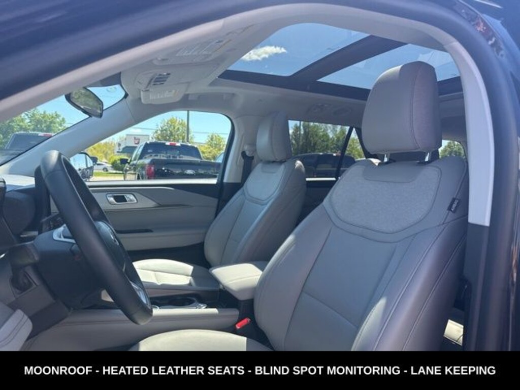 Used 2025 Ford Explorer Active SUV