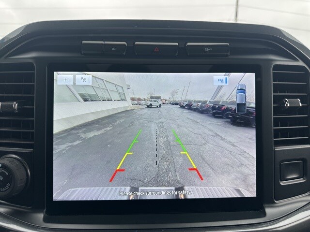 2022 Ford F-150 XLT photo 4