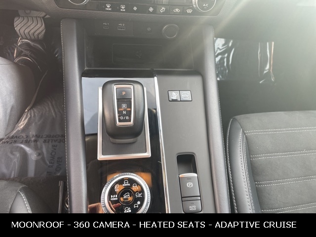 2024 MITSUBISHI OUTLANDER - Image 23