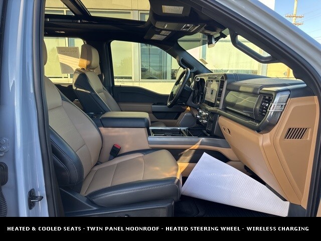 2025 FORD F-450 - Image 20