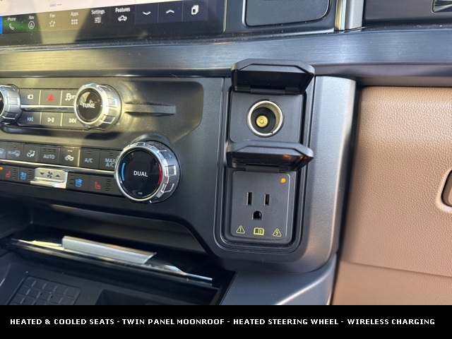 2025 FORD F-450 - Image 21