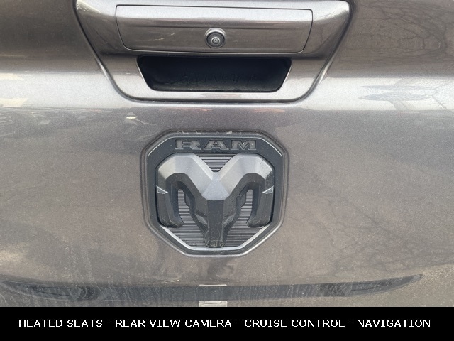2021 RAM 1500 - Image 10