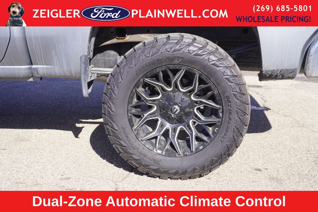 2025 CHEVROLET SILVERADO - Image 9