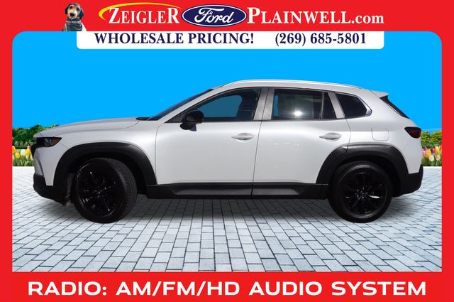 2023 Mazda CX-50 2.5 Preferred Plus photo 2