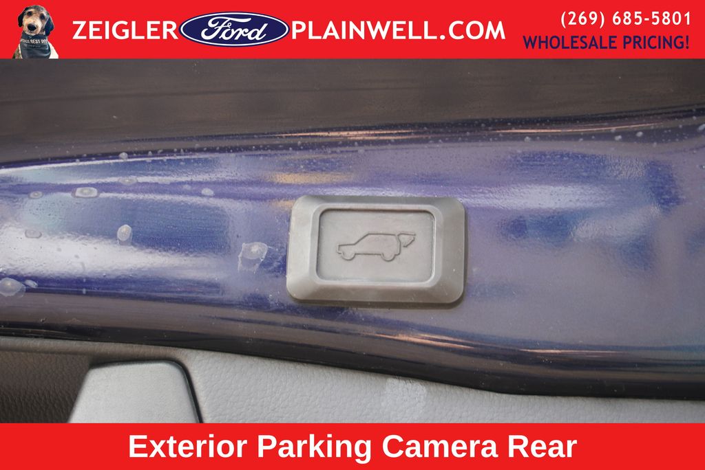 2019 TOYOTA RAV4 - Image 11