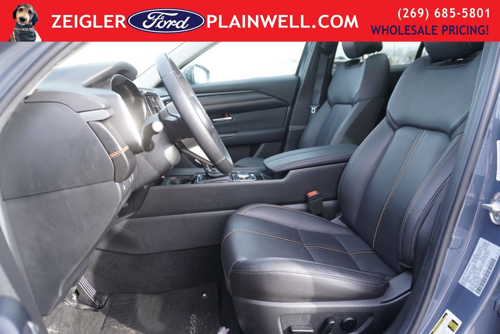 2025 MAZDA CX-50 - Image 18