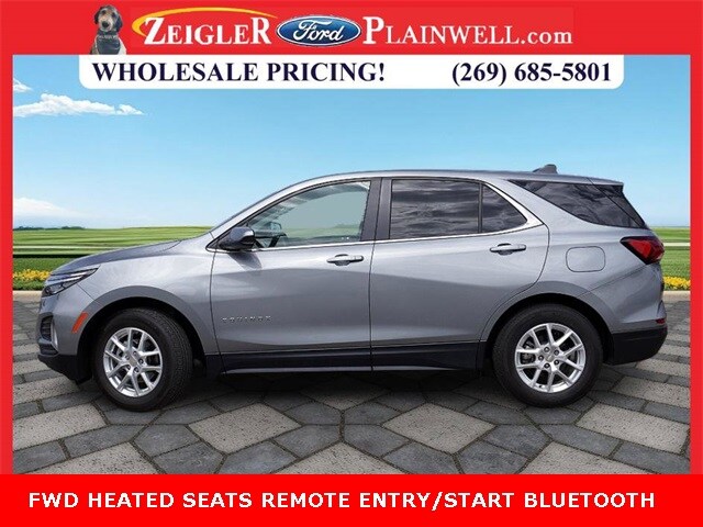 2023 Chevrolet Equinox LT photo 2