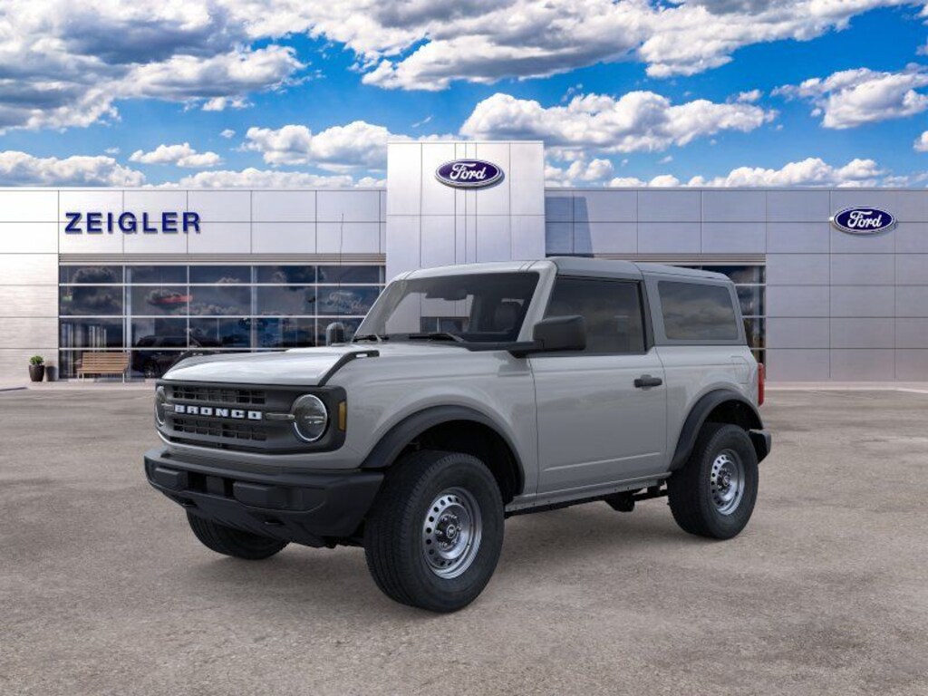 New 2026 Ford Bronco Base SUV