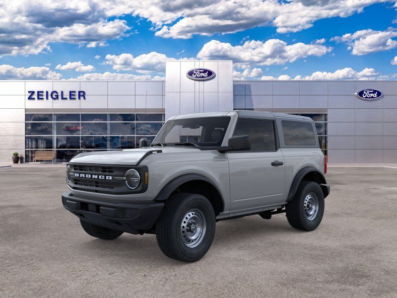 2026 Ford Bronco Base SUV