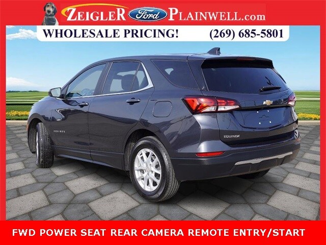 2023 Chevrolet Equinox LT photo 3