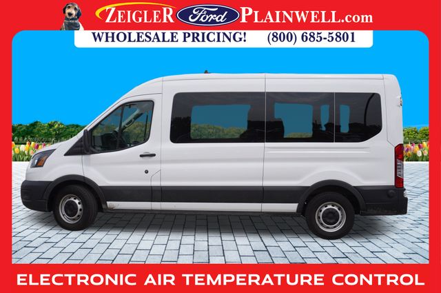 2024 Ford Transit photo 2