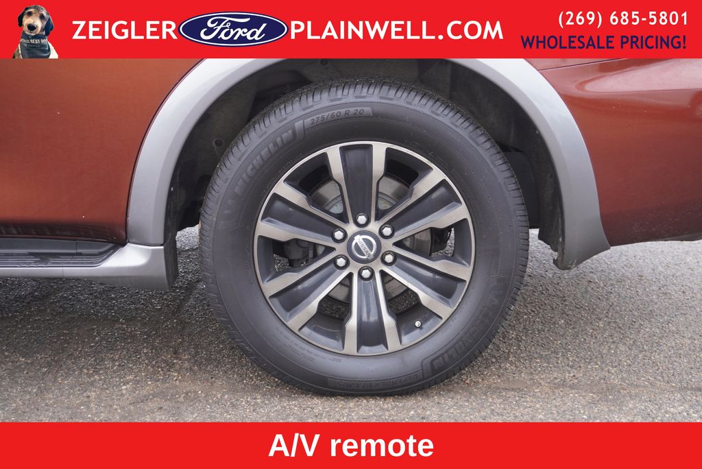 2017 NISSAN ARMADA - Image 9