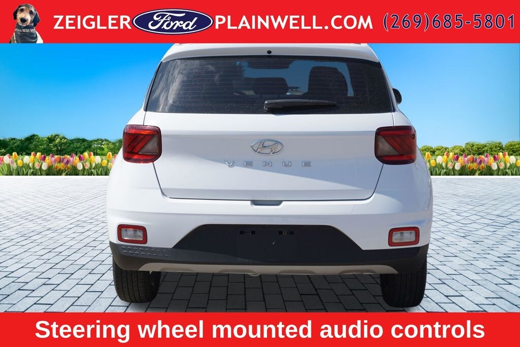 Used 2022 Hyundai Venue SEL SUV