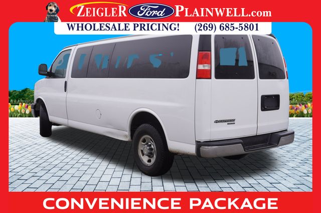 2016 CHEVROLET EXPRESS - Image 2