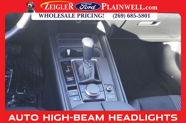 2023 MAZDA CX-50 - Image 12