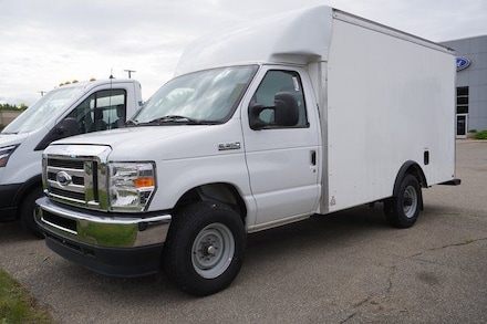 2023 Ford E-350SD Base Cab/Chassis