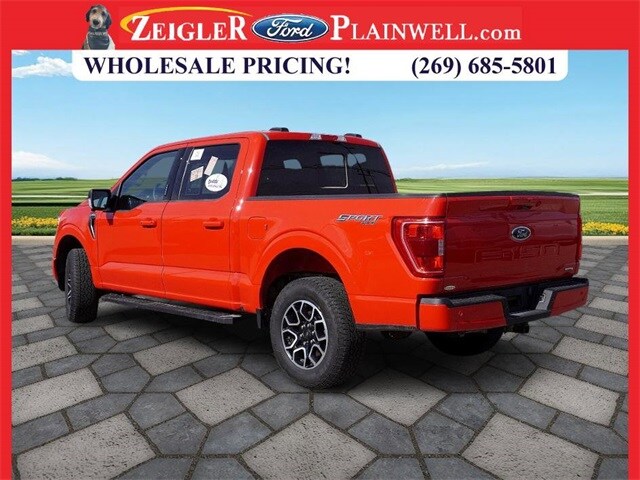 2023 Ford F-150 XLT photo 3