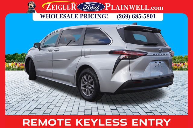 2021 TOYOTA SIENNA - Image 3