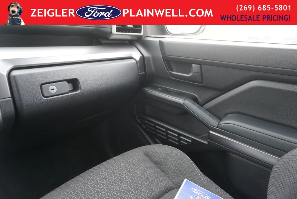 2025 TOYOTA 4RUNNER - Image 32