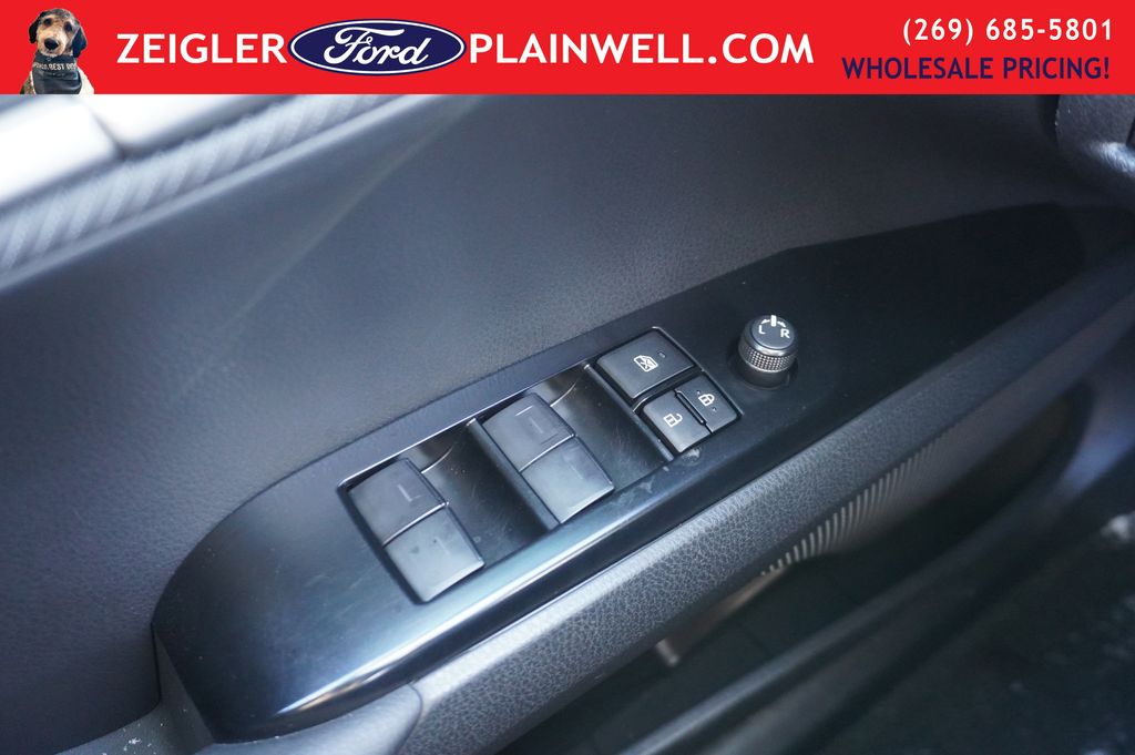 2025 TOYOTA CAMRY - Image 30