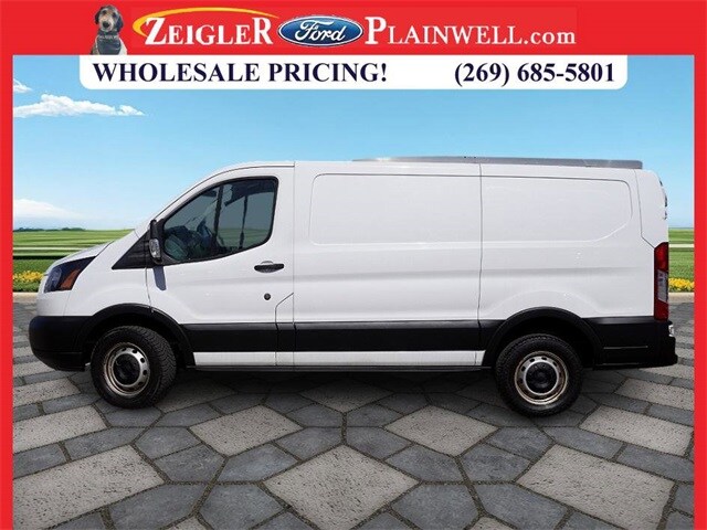 2019 Ford Transit photo 2