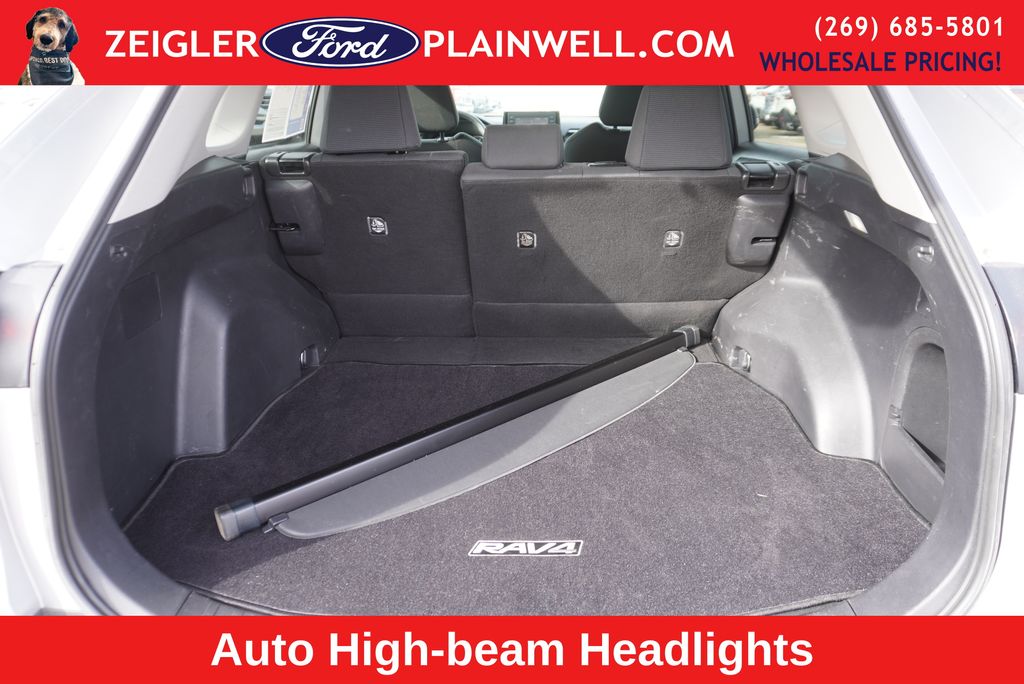 2022 TOYOTA RAV4 - Image 10