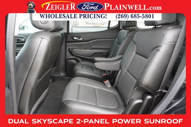 2021 GMC ACADIA - Image 12