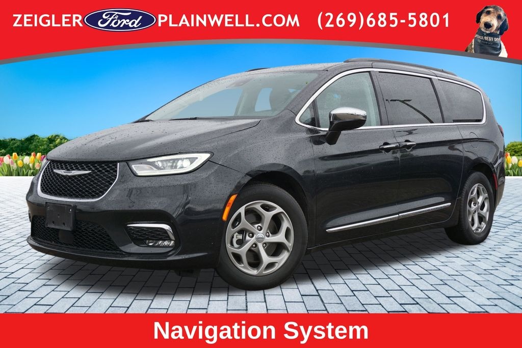 Used 2023 Chrysler Pacifica Limited Van Passenger Van