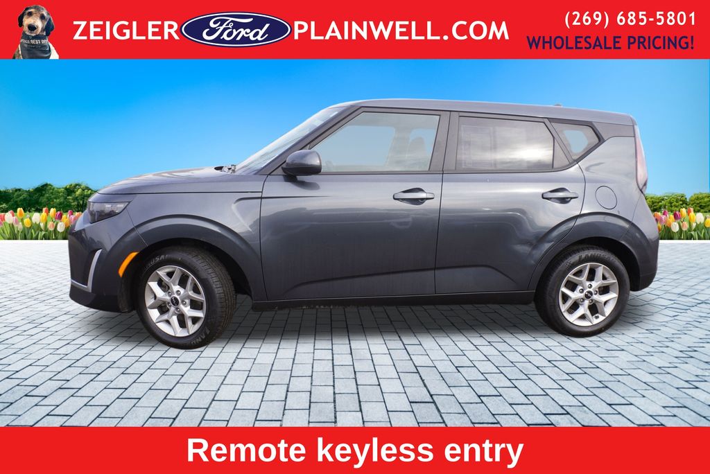 2024 KIA SOUL - Image 2