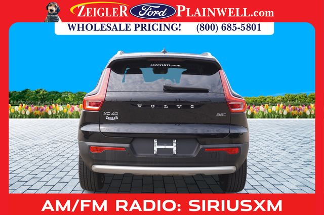 2024 Volvo XC40 Ultimate Plus photo 4