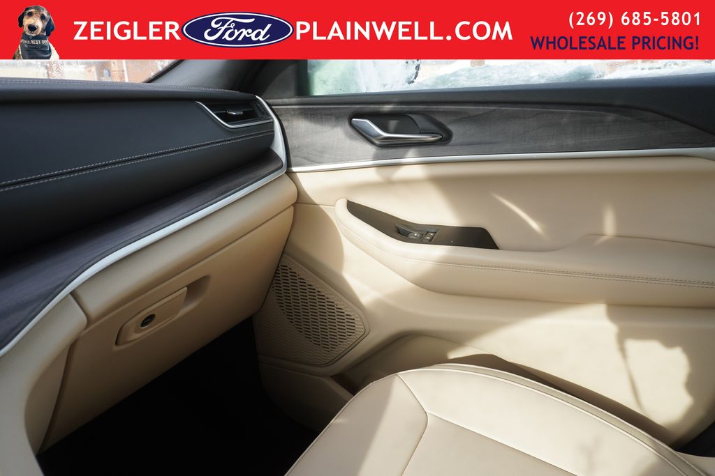 2024 JEEP GRAND CHEROKEE - Image 31