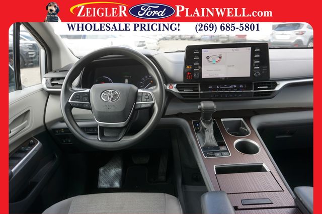 2021 TOYOTA SIENNA - Image 13