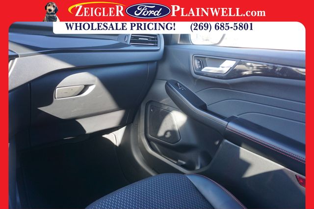 2025 FORD ESCAPE - Image 30