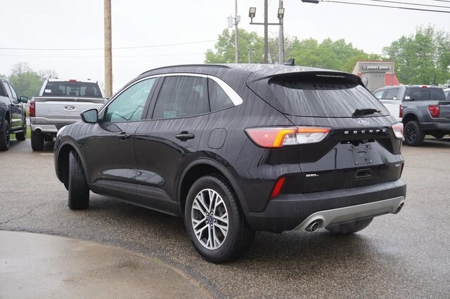 2021 Ford Escape Hybrid SEL photo 3