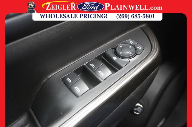 2021 GMC ACADIA - Image 34